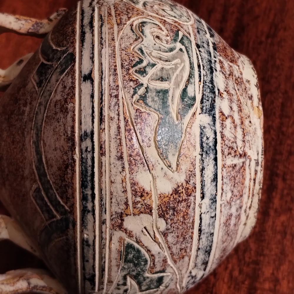 Ceramic Vase with Geometric Patterns - Picture 9 of 15